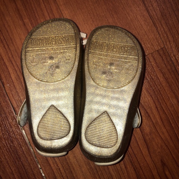 CAT Mini Melissa Ultragirl Gold Mary Jane Shoes Sz 7 - Picture 8 of 13